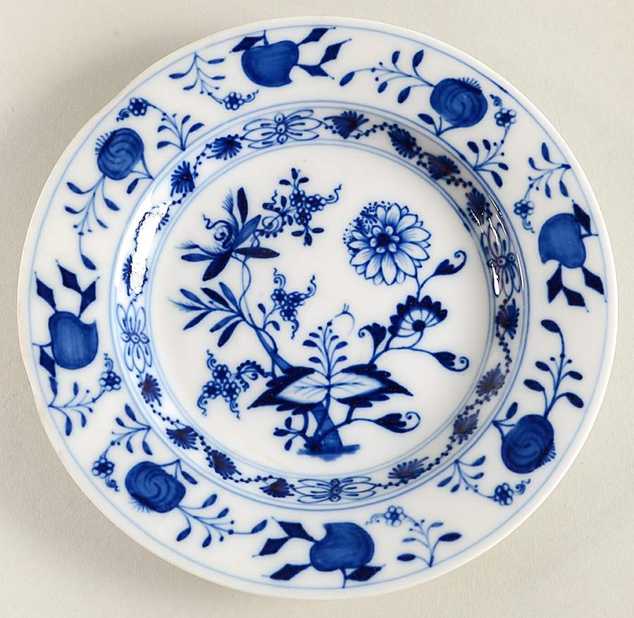 Blue Onion ("Sword" Backstamp) Saucer for Cream Soup Bowl by Meissen (Germany)-1