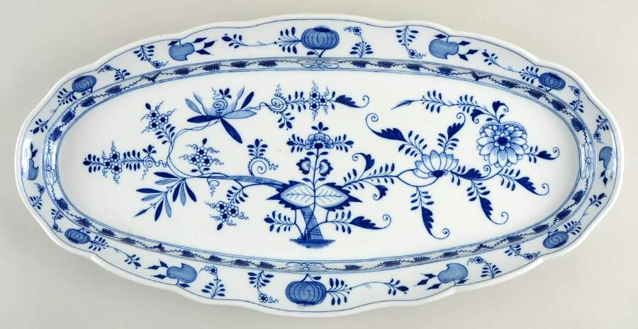 Blue Onion ("Sword" Backstamp) 24" Fish Platter by Meissen (Germany)-1