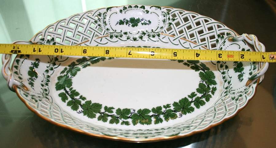 Full Green Vine (Scalloped, Gold Trim) 12" Oval Pierced Basket by Meissen (Germany)-1