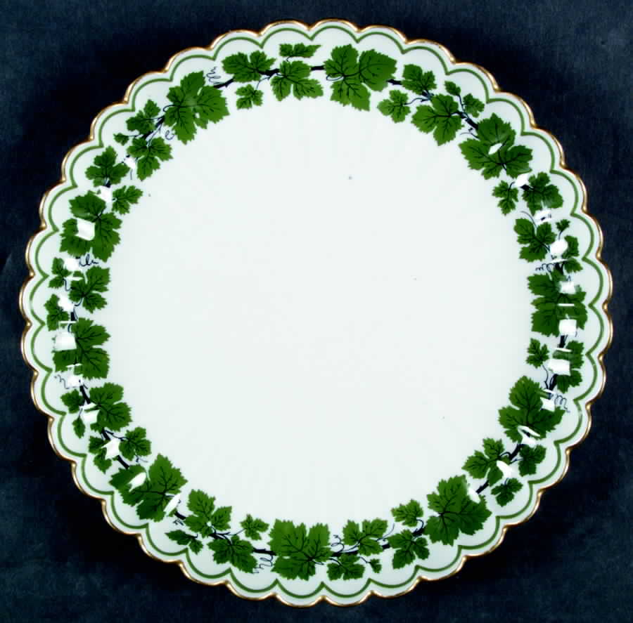Full Green Vine (Scalloped, Gold Trim) 10" Deep Round Platter by Meissen (Germany)-1