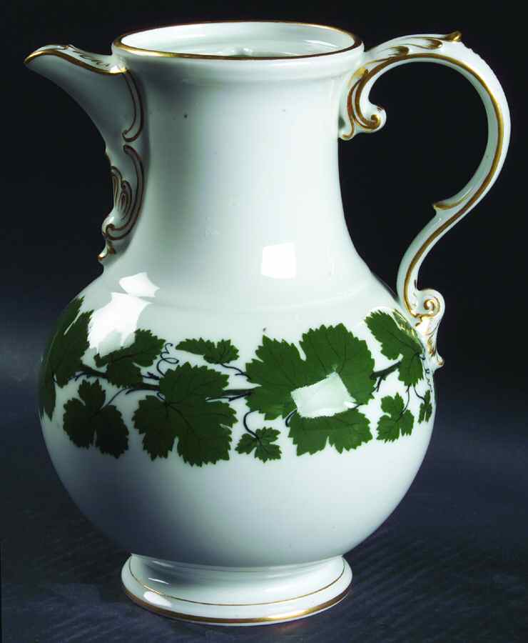 Full Green Vine (Scalloped, Gold Trim) Coffee Pot No Lid by Meissen (Germany)-1