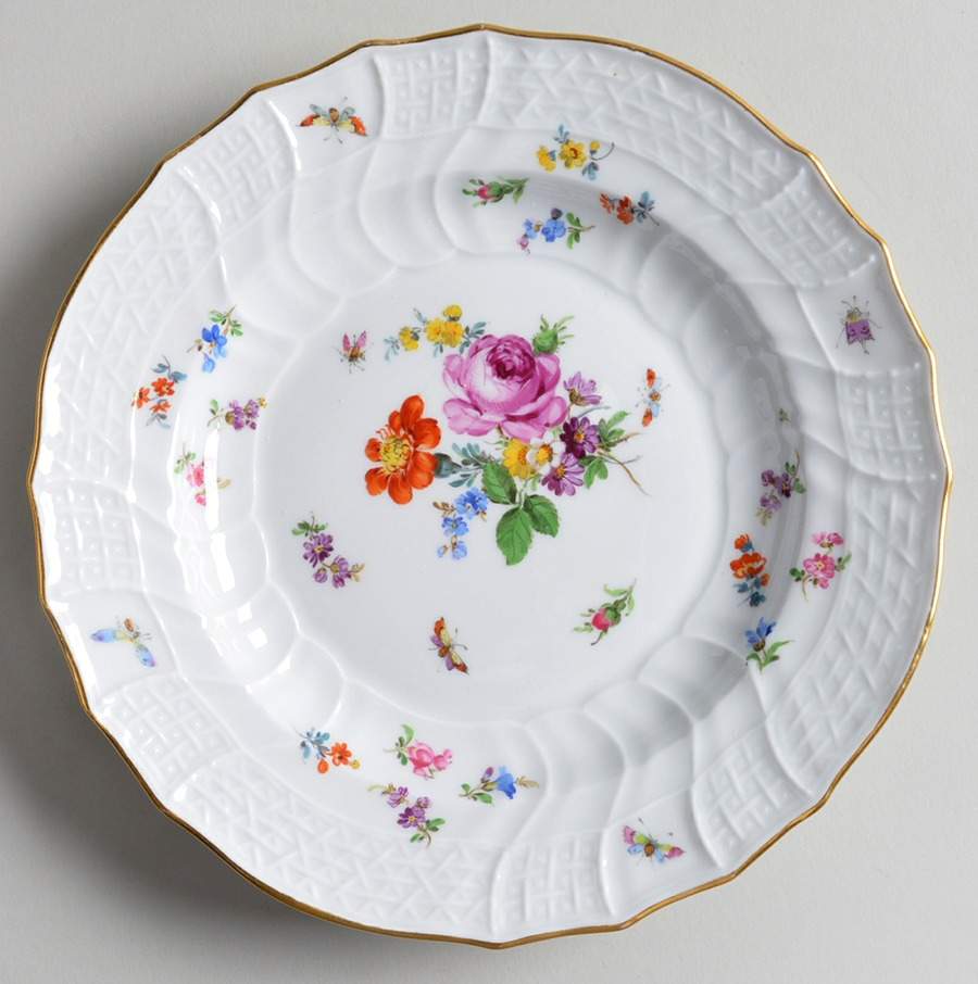 MSS13 Dessert/Pie Plate by Meissen (Germany)-1