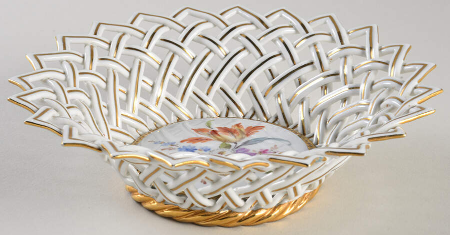 MSS13 6" Round Open Weave Basket by Meissen (Germany)-1