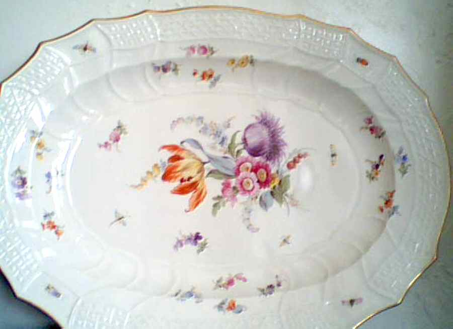 MSS13 16" Oval Serving Platter by Meissen (Germany)-1