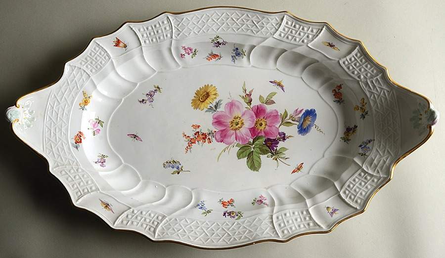 MSS13 Underplate for Oval Tureen by Meissen (Germany)-1