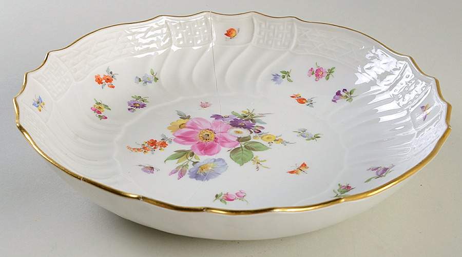 MSS13 10" Round Vegetable Bowl by Meissen (Germany)-1