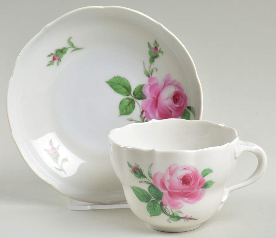 MSS2 Flat Cup & Saucer Set by Meissen (Germany)-1