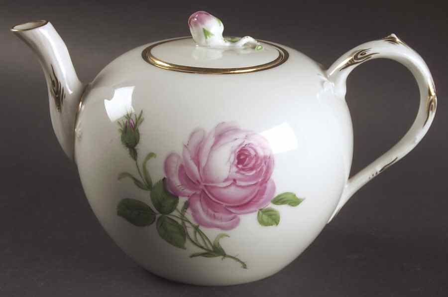 Rose Pink ("X" Backstamp) Small Teapot & Lid by Meissen (Germany)-1