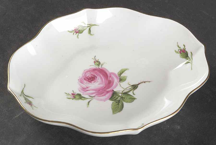 Rose Pink ("X" Backstamp) Small Oval Tray by Meissen (Germany)-1