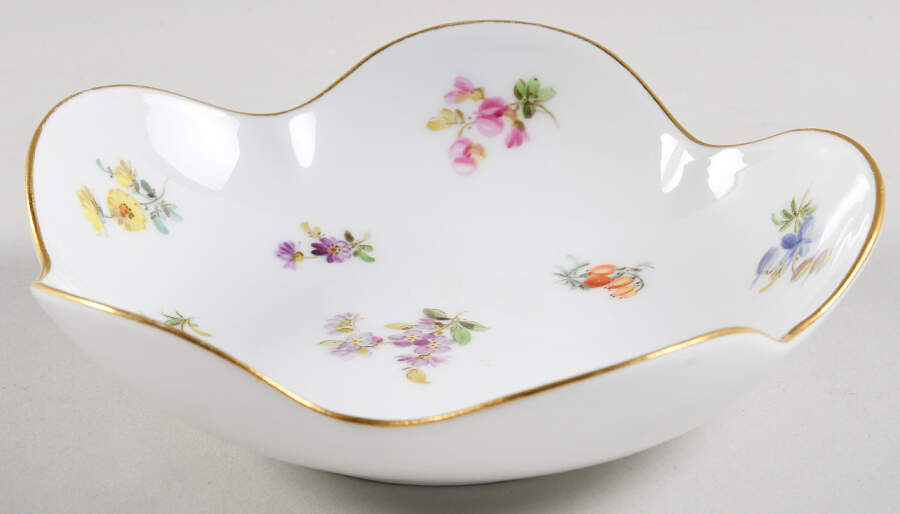 Scattered Flowers ("X" Backstamp) Small Round Fluted Bowl by Meissen (Germany)-1