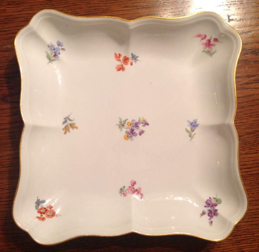 Scattered Flowers ("X" Backstamp) 9" Square Shallow Salad Serving Bowl by Meissen (Germany)-1