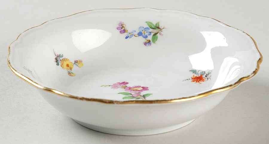 Scattered Flowers ("X" Backstamp) Fruit/Dessert (Sauce) Bowl by Meissen (Germany)-1