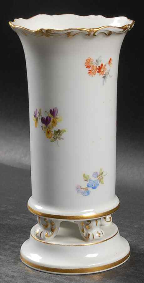 Scattered Flowers ("X" Backstamp) 5" Claw Footed Urn Vase by Meissen (Germany)-1