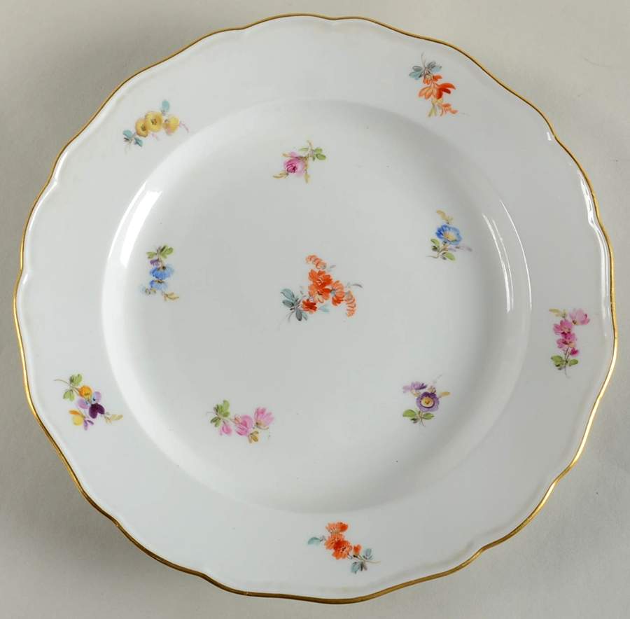 Scattered Flowers ("X" Backstamp) Dinner Plate by Meissen (Germany)-1