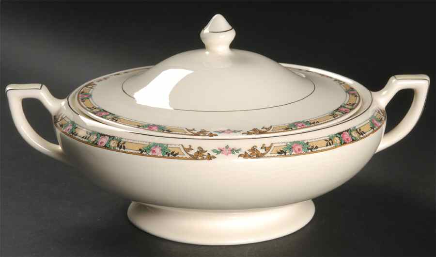 MTC2 Round Covered Vegetable by Mount Clemens-1