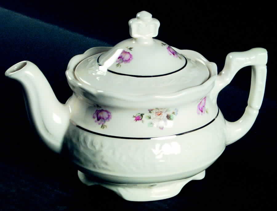 MTC31 Mini Teapot & Lid by Mount Clemens-1