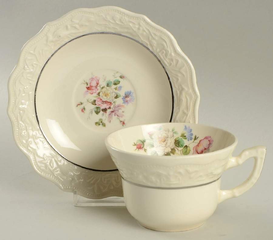MTC31 Flat Cup & Saucer Set by Mount Clemens-1