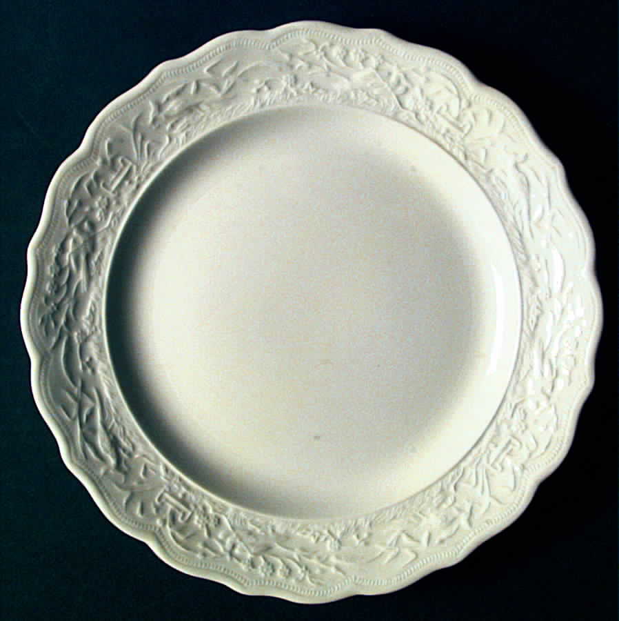 Vogue Dinner Plate by Mount Clemens-1