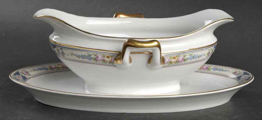 The Baden Gravy Boat with Attached Underplate by Paul Muller-1