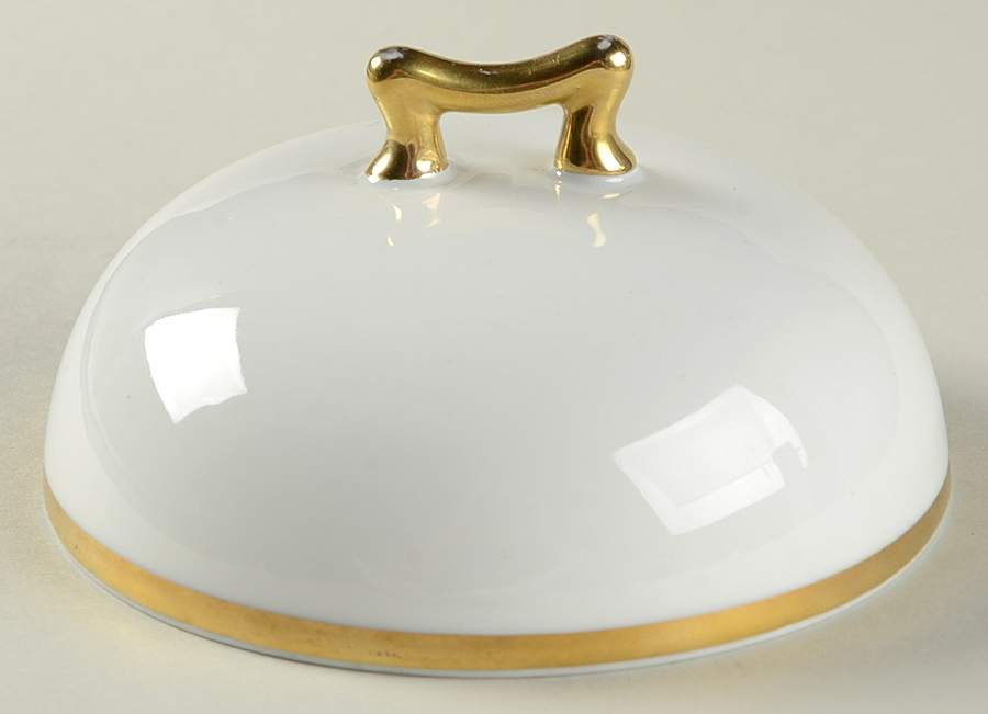 Baronial, The Lid for Round Butter by Paul Muller-1