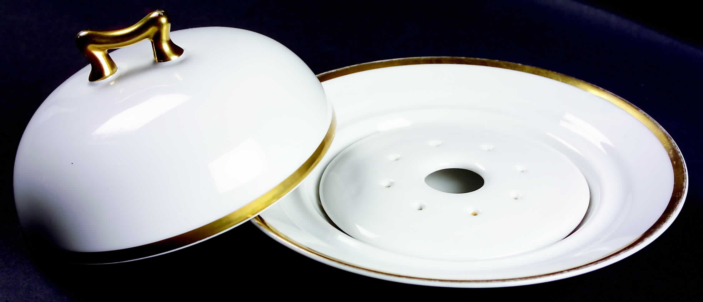 Baronial, The Round Covered Butter with Strainer by Paul Muller-1