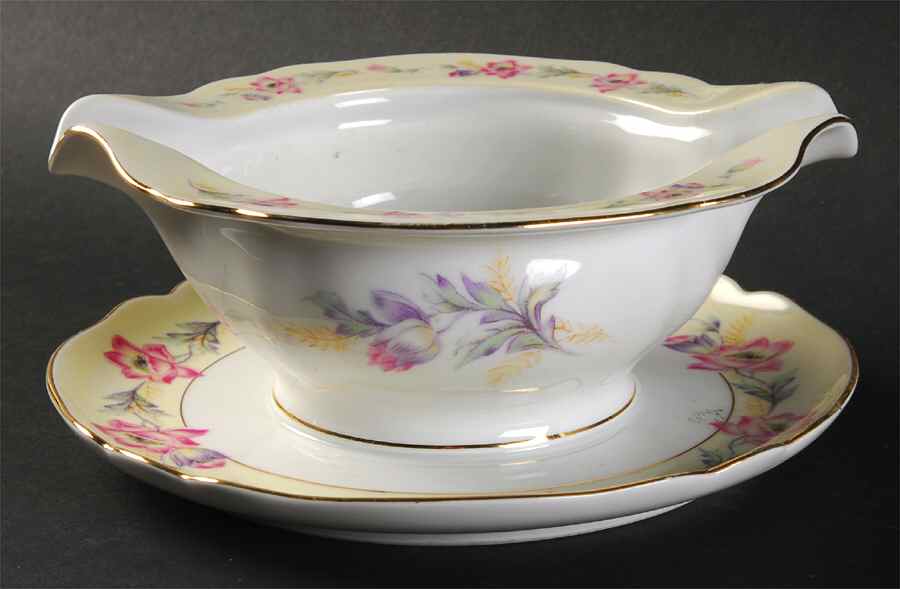The Belmont Gravy Boat with Attached Underplate by Paul Muller-1
