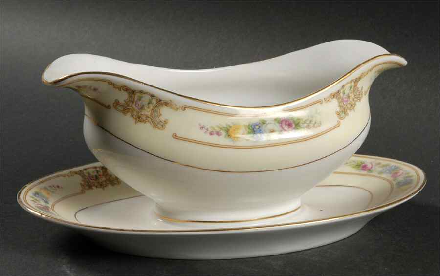 The Chester Gravy Boat with Attached Underplate by Paul Muller-1