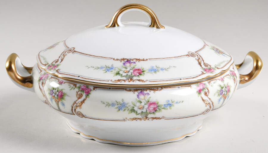 The Empress Round Covered Vegetable by Paul Muller-1
