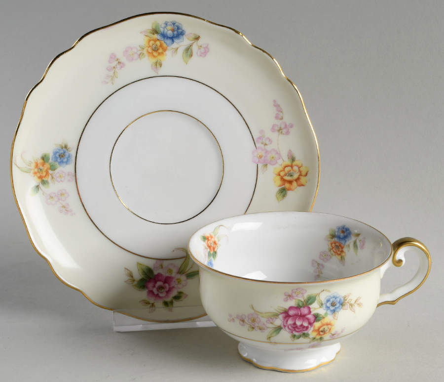 The Glencoe Footed Cup & Saucer Set by Paul Muller-1