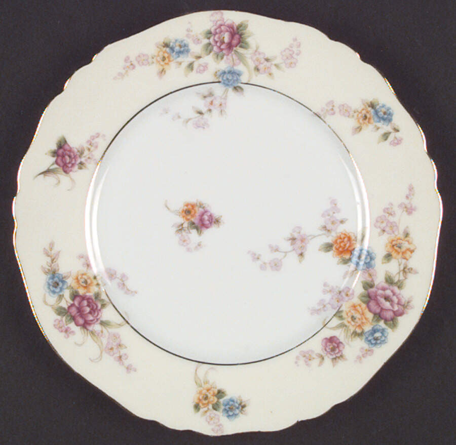 The Glencoe Salad Plate by Paul Muller-1