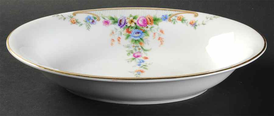 The Kenmore 10" Oval Vegetable Bowl by Paul Muller-1