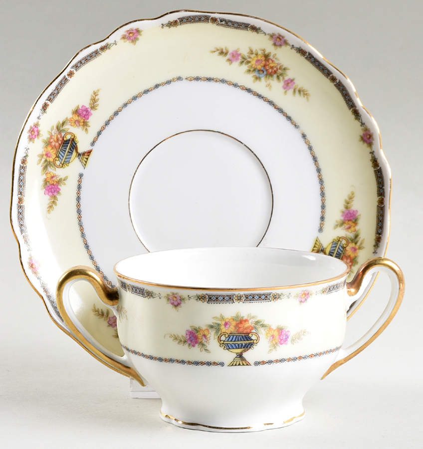 Locarno Footed Bouillon Cup & Saucer by Paul Muller-1
