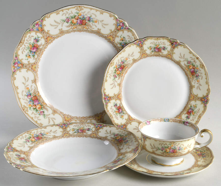 Meadowbrook 5 Piece Place Setting by Paul Muller-1
