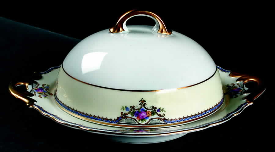 The Minto (Rim) Round Covered Butter by Paul Muller-1
