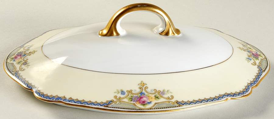 The Minto (Rim) Lid for Oval Vegetable by Paul Muller-1