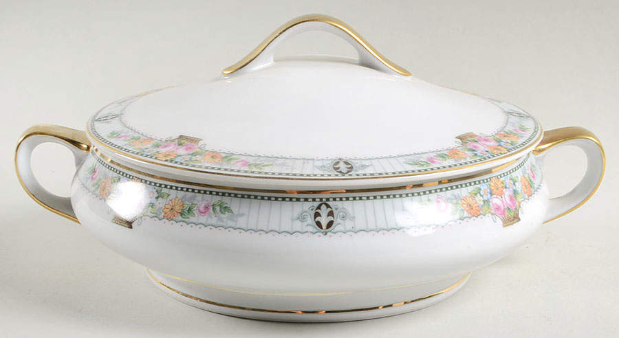Montrose Round Covered Vegetable by Paul Muller-1
