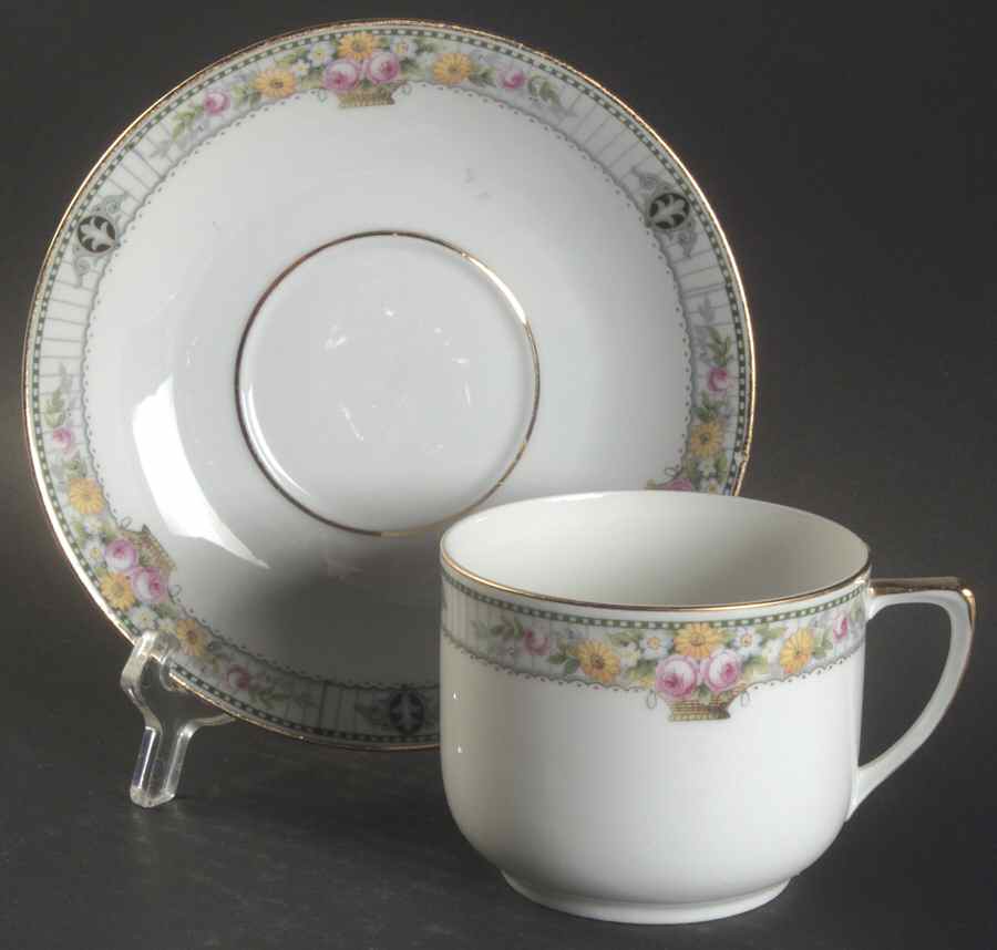 Montrose Oversized Cup & Saucer Set by Paul Muller-1