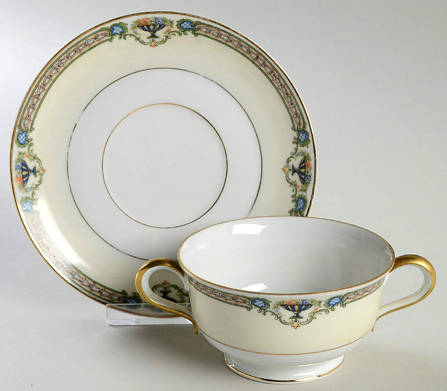 MUE15 Footed Bouillon Cup & Saucer by Paul Muller-1