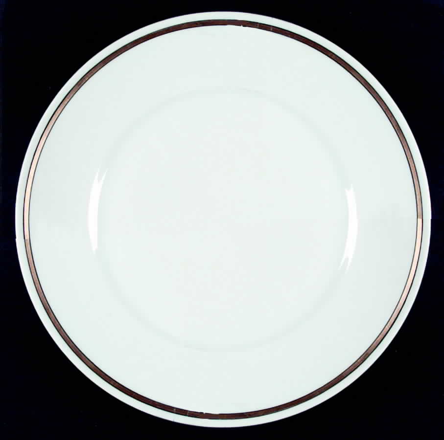 MUE20 Dinner Plate by Paul Muller-1