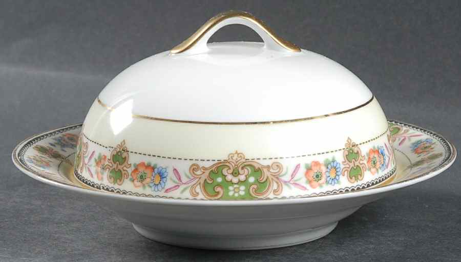 MUE26 Round Covered Butter by Paul Muller-1