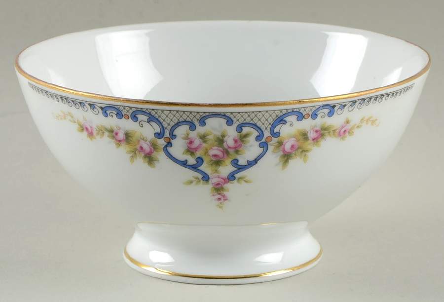 MUE35 Cranberry Bowl by Paul Muller-1