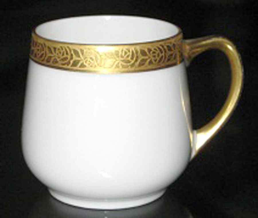 MUE4 Flat Demitasse Cup by Paul Muller-1