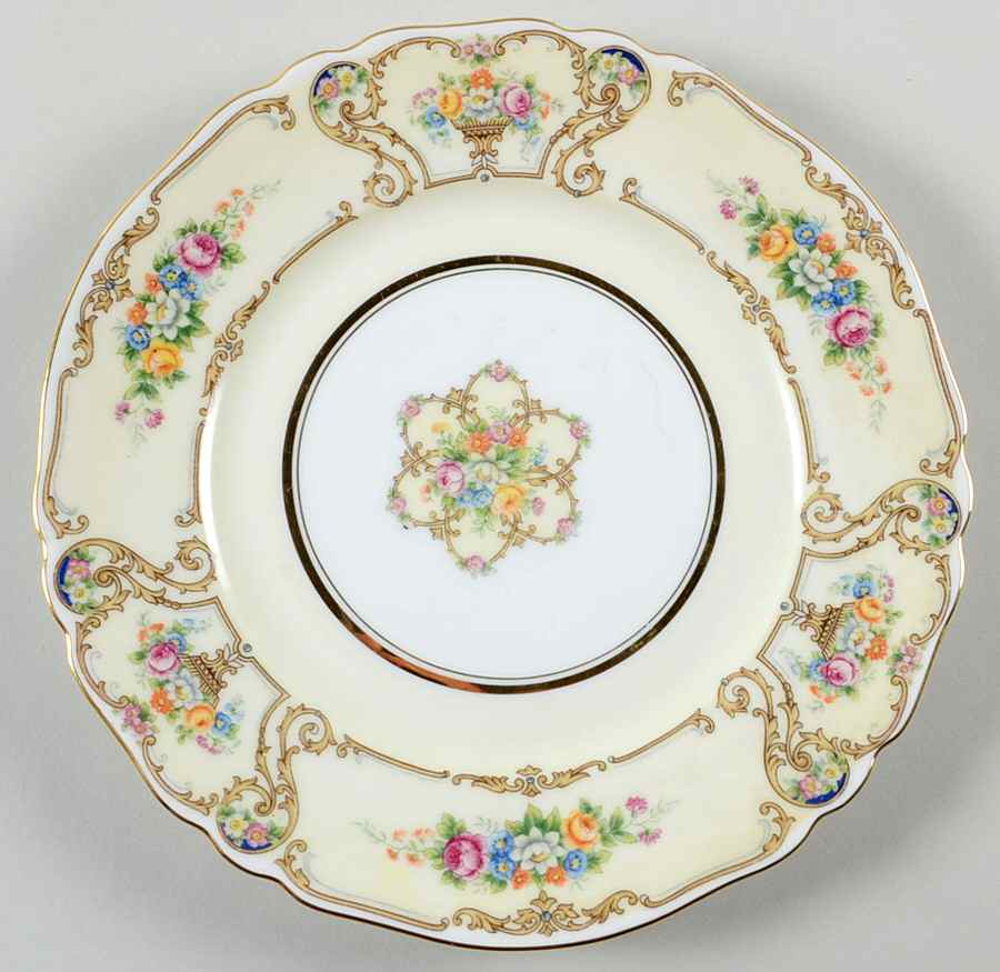 The Newport Luncheon Plate by Paul Muller-1