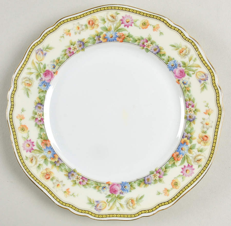 The Norfolk Salad Plate by Paul Muller-1
