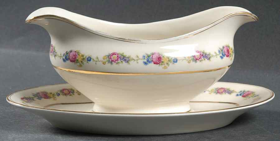 Royal York Gravy Boat with Attached Underplate by Paul Muller-1