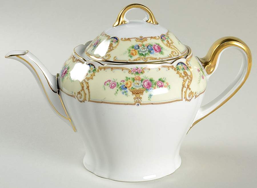 The Stirling Teapot & Lid by Paul Muller-1