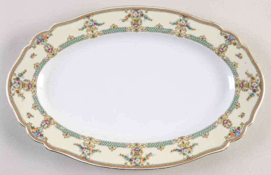 The Wakefield 14" Oval Serving Platter by Paul Muller-1