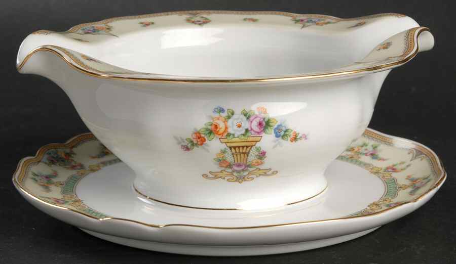 The Wakefield Gravy Boat with Attached Underplate by Paul Muller-1
