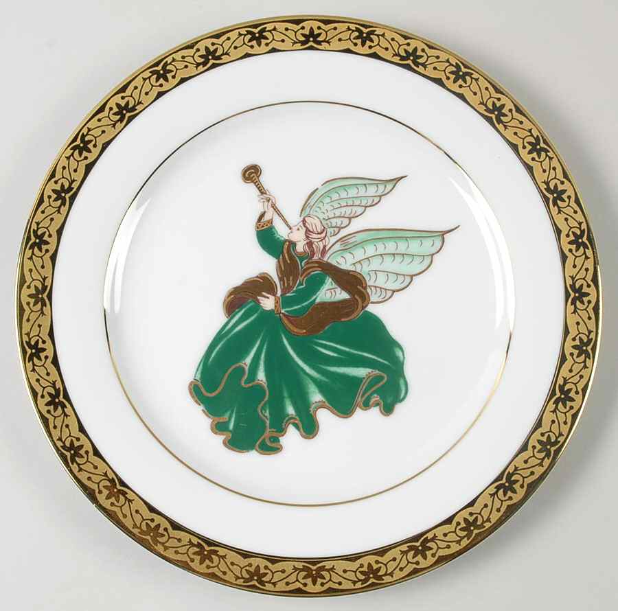 Celebrity Accent Salad Plate by Muirfield-1