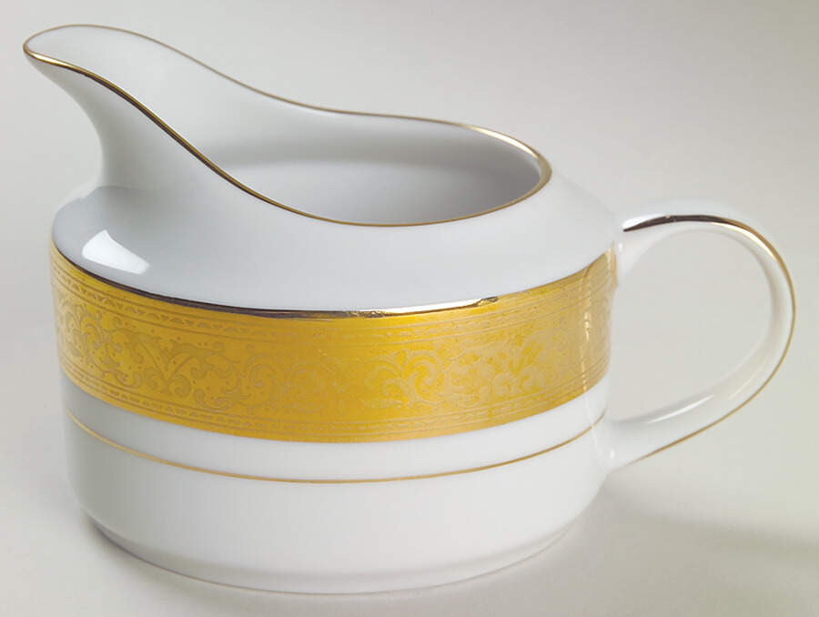 Magnificence Creamer by Muirfield-1